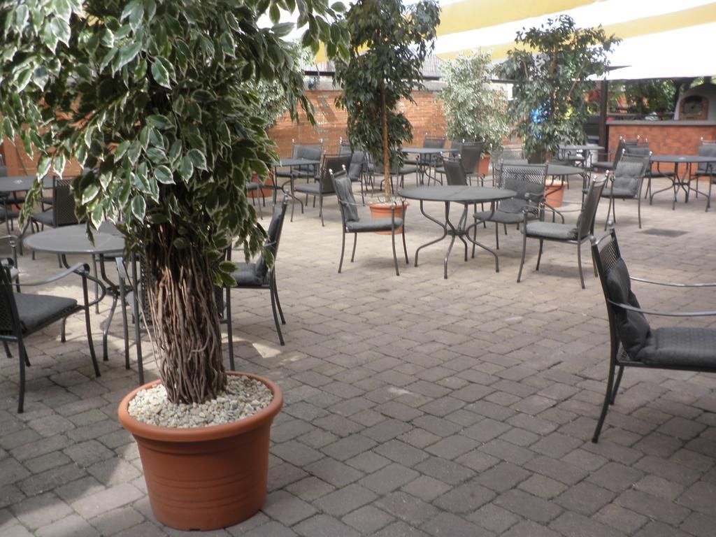 Hotel Rokoko Košice Buitenkant foto