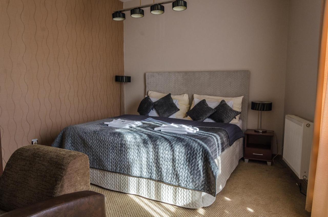 Hotel Rokoko Košice Buitenkant foto